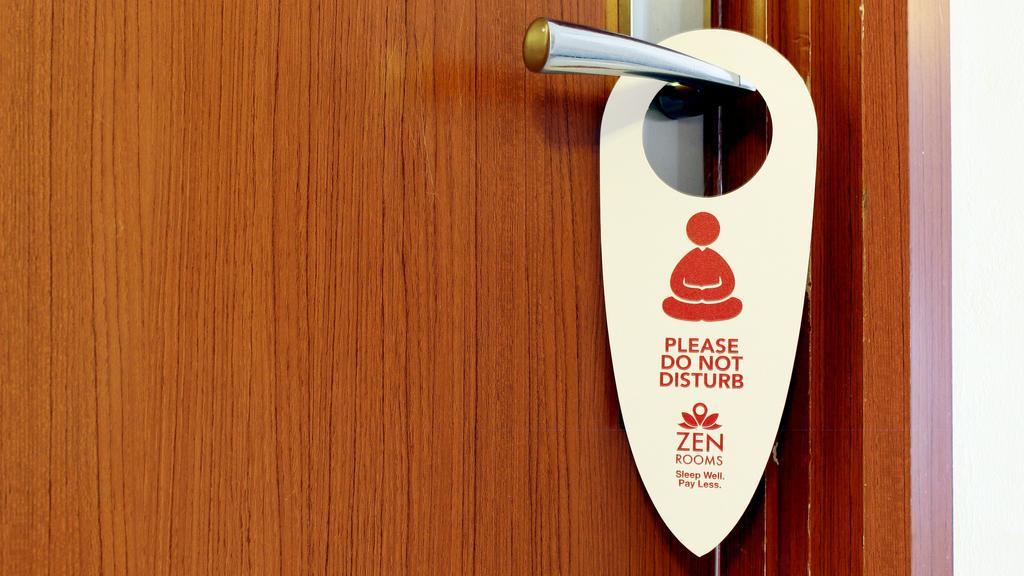 Zen Rooms Sanur Blanjong Sekawaru Екстер'єр фото