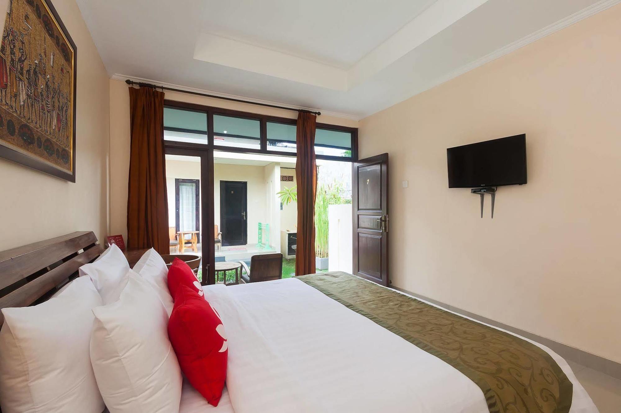 Zen Rooms Sanur Blanjong Sekawaru Екстер'єр фото