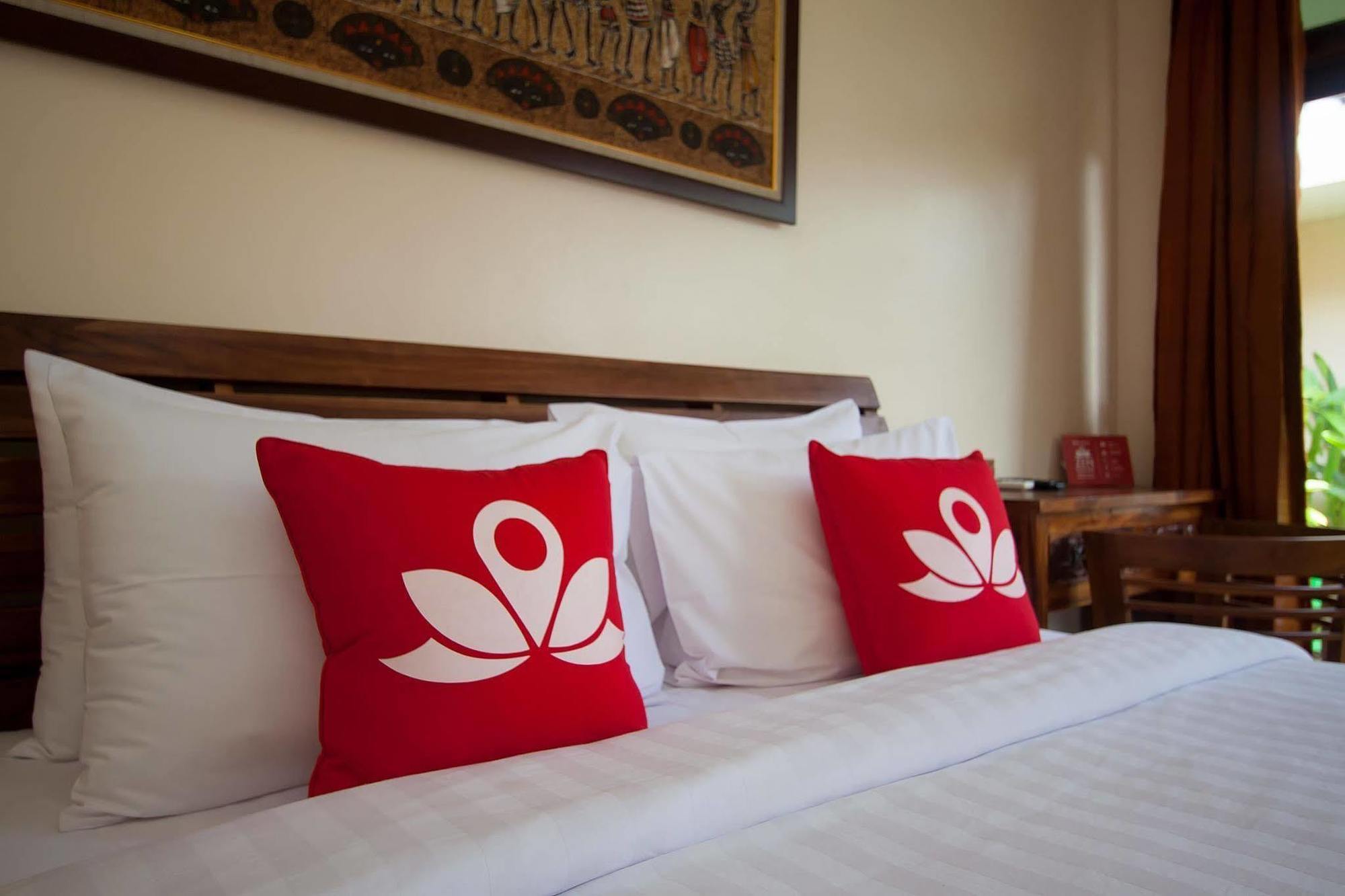 Zen Rooms Sanur Blanjong Sekawaru Екстер'єр фото