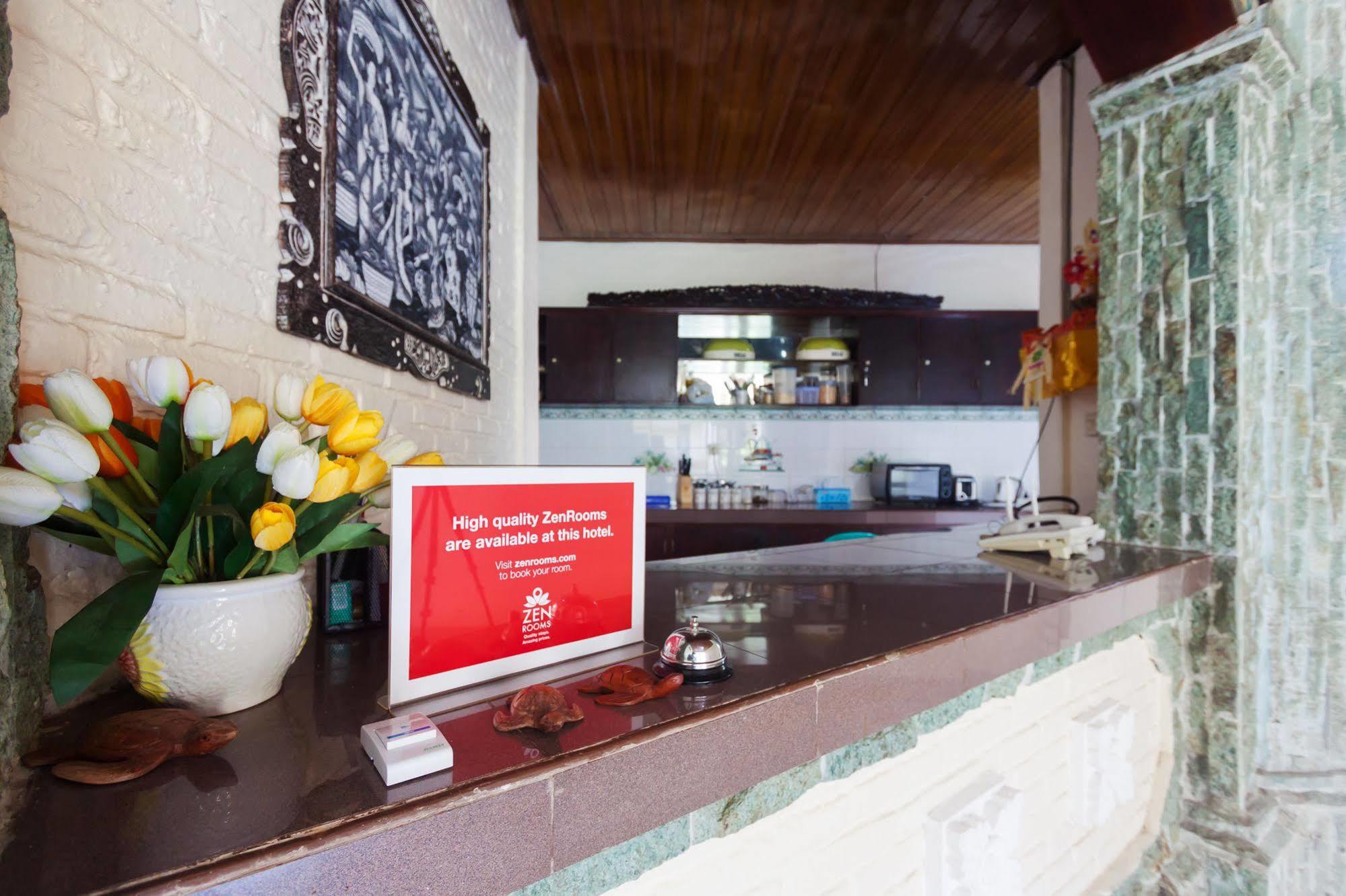 Zen Rooms Sanur Blanjong Sekawaru Екстер'єр фото